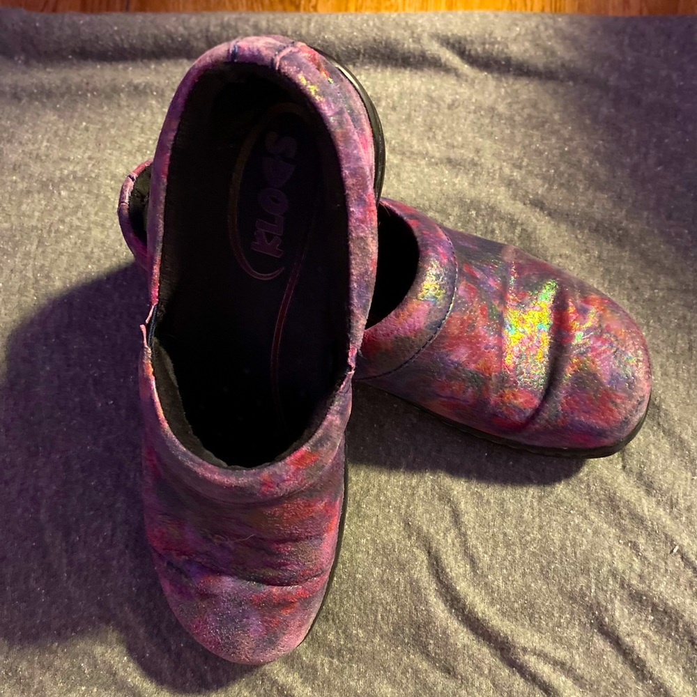 IRIDESCENT KLOGS✨🌞💗 - Picture 2 of 4